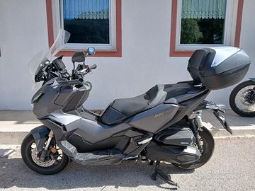 Honda ADV 350