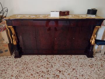 MOBILE BASSO IN STILE INGLESE COME NUOVO. ANNI 80