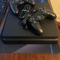 PS4 SLIM 1TB + 2 DUALSHOCK + GIOCHI