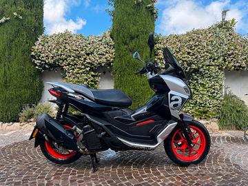 Aprilia SR GT 125 - 2022