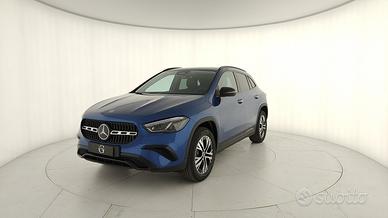 MERCEDES-BENZ GLA 200 d automatic