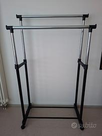 Appendiabiti regolabile
