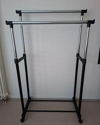 Appendiabiti regolabile