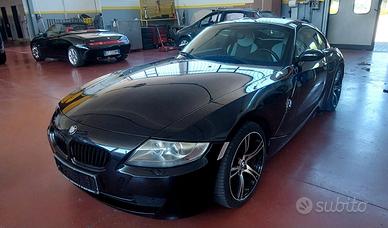 Bmw Z4 3.0si Coupé Carbon-Schwarz