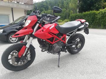 Ducati Hypermotard 796 - 2010