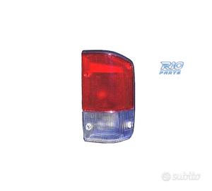 FANALE DESTRO PER NISSAN PATROL Y60 ST.WAGON 93-97