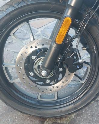 Pneumatico anteriore 100/80 16 SH