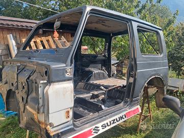 scocca suzuky samurai 