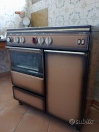 FORNELLO A GAS CON FORNO ELETTRICO "LA GERMANIA"