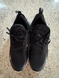 Scarpe Nike 270