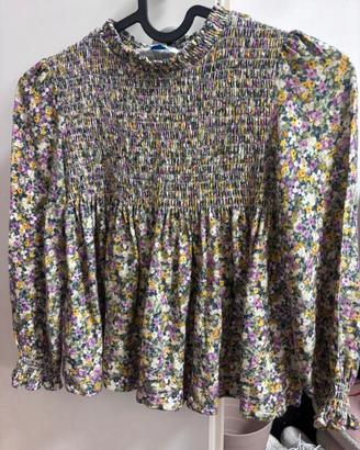 Maglietta a fiori maniche lunghe taglia 6 anni