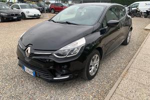 RENAULT Clio 1.2 75CV 5 porte Intens