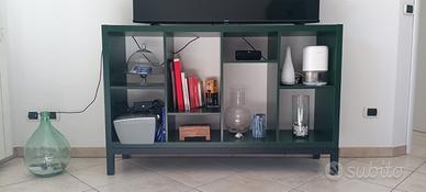IKEA KALLAX verde scuro con base nera – 147x39x94