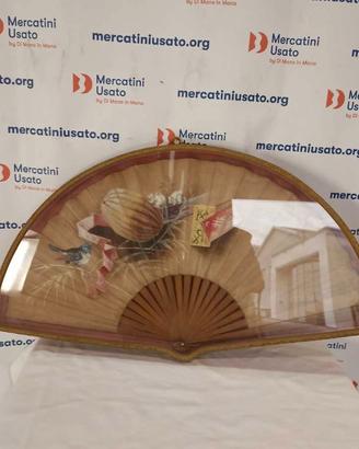 Ventaglio In Teca In Legno dipinto a mano