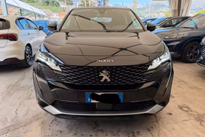 PEUGEOT 3008 2022 130CV ALLURE PACK GARANZIA 24 ME