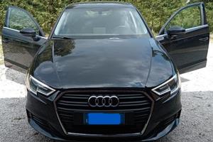 AUDI A3 Sportback 2.0 TDI S-Tronic Business