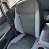 FORD FOCUS 2011 - TAPPEZZERIA