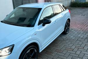 Audi Q2 35 2.0 TDI S line edition quattro S tronic