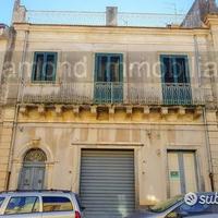 Semi-indipendente piano terra a Piedimonte Etneo