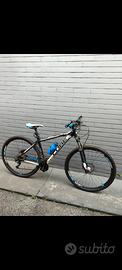 bicicletta mountain-bike 29"