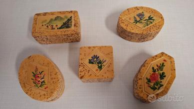 Set di 5 scatoline in bamboo di meta XX secolo