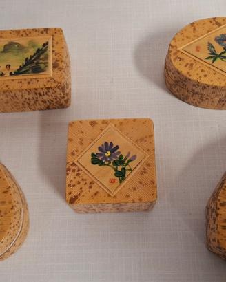 Set di 5 scatoline in bamboo di meta XX secolo