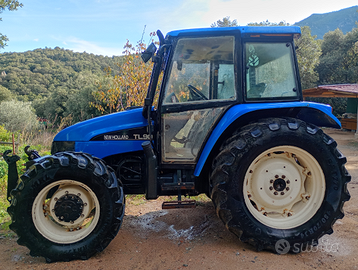Trattore agricolo New Holland tl90
