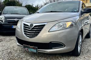 Lancia Ypsilon 1.2 69 CV 5 porte