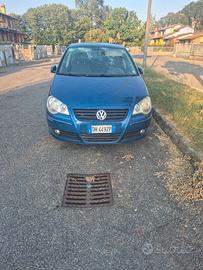 wolkswagen polo IV grandinata