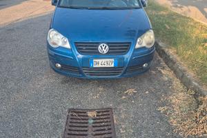 wolkswagen polo IV grandinata