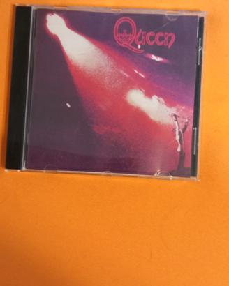 CD Queen 