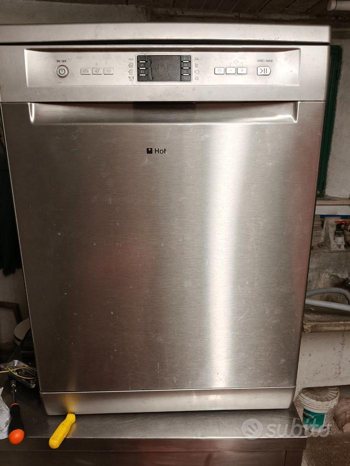 Lavastoviglie Hotpoint BF12 Rotta - Venduta Per Ricambi (motore, Timer, Cesto, Filtro)