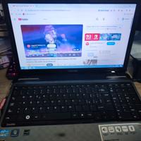 PC toshiba Intel i5 6 GB di RAM 750 giga hardisk