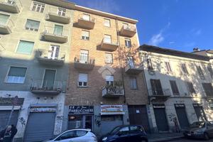 2 LOCALI A TORINO