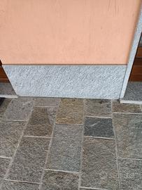 Pietre di Luserna per battiscopa