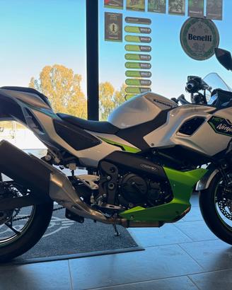 Kawasaki Ninja 7 Hybrid KM 0