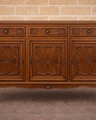 Credenza tre ante con tre cassetti