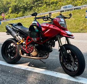 Hypermotard 1100s