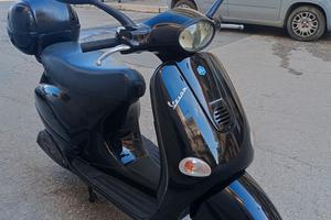 vespa et4