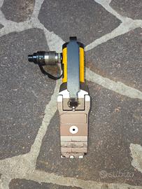 spreader ,divaricatore