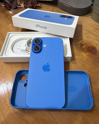 Iphone 16, 128gb, color blu, pari al nuovo.