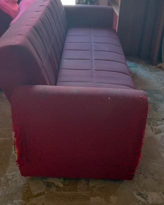 Divano letto, euro 200 + divano salone, euro 250