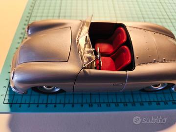 **Modellino PORSCHE NO.1  356 Roadster (1948)**