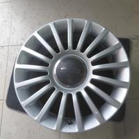 Cerchio in lega da 16 pollici,Fiat 500 3 porte