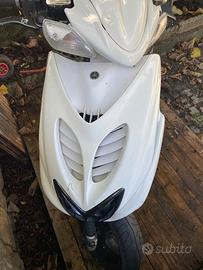 Scooter Yamaha
