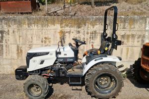 TRATTORE STARTRAC MITSUBISHI 263 DT