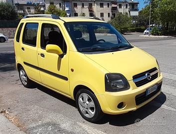 Opel Agila 1.0 12V Club