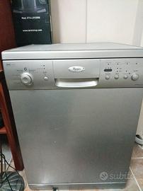 lavastoviglie Whirlpool