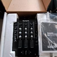 2 x Mdj 500 Gemini + 1 mixer Numark M4