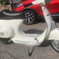 Piaggio Vespa 50 Special (V5B3) - 1980